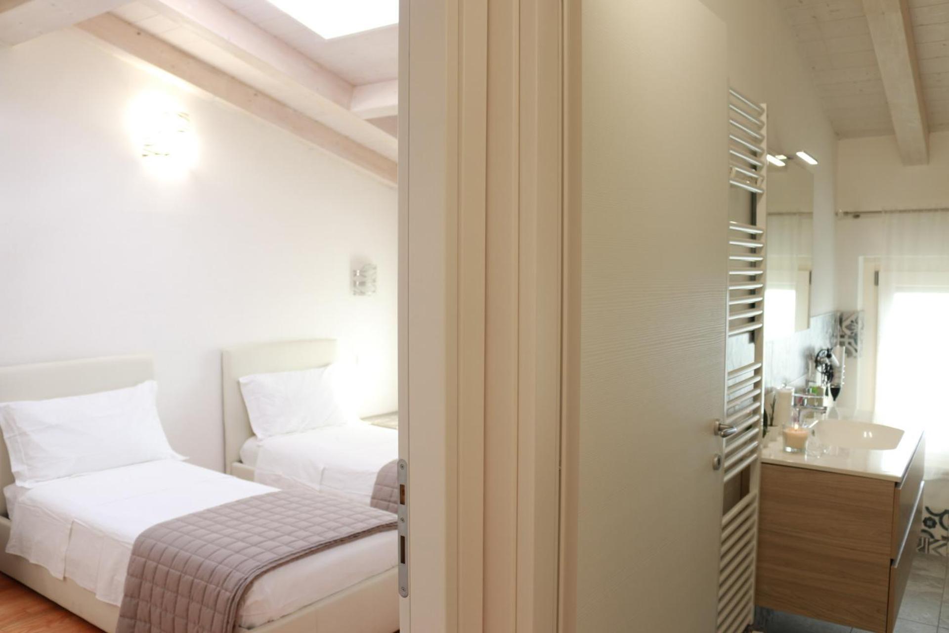 Appartement Locazione Turistica Aquila 3 à Vérone Extérieur photo
