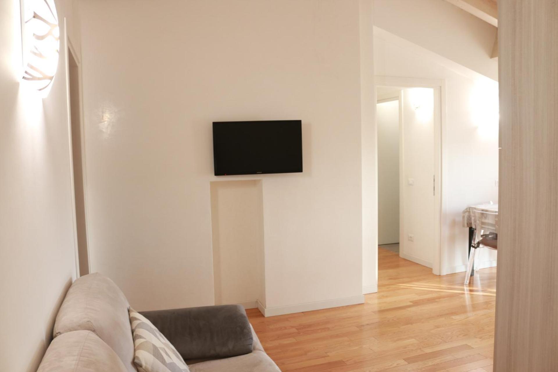 Appartement Locazione Turistica Aquila 3 à Vérone Extérieur photo